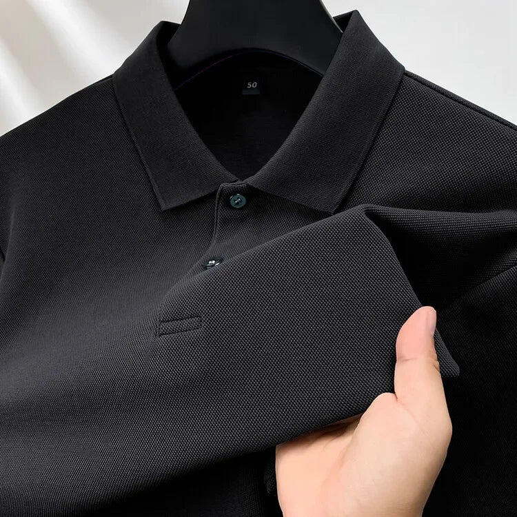 Men's long-sleeved polo shirt in premium cotton – Understated elegance and superior comfort